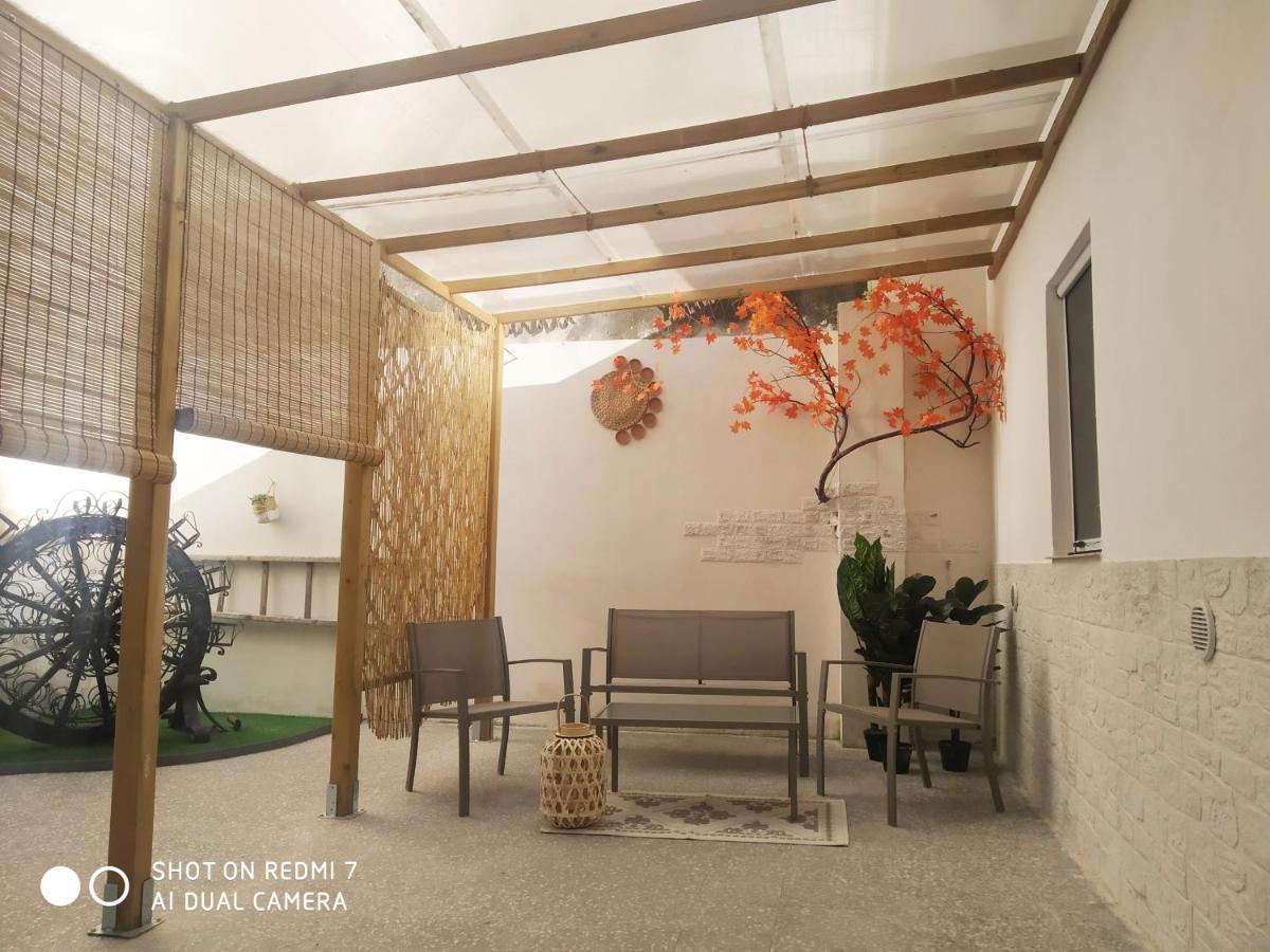 Aurisa Apartment Bari Luaran gambar