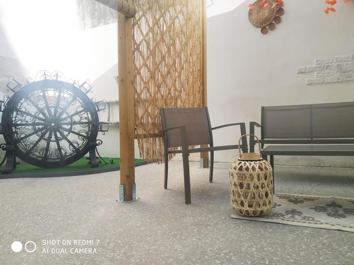 Aurisa Apartment Bari Luaran gambar