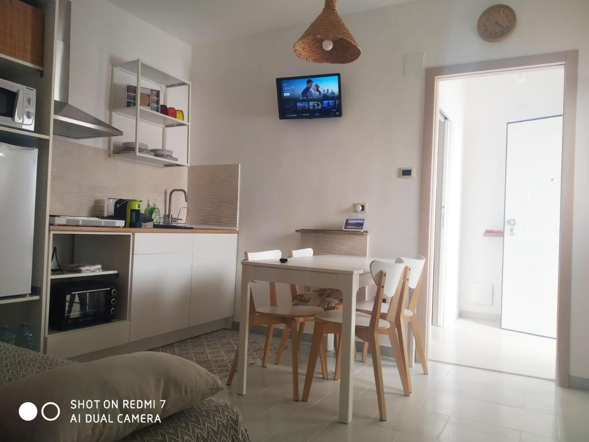 Aurisa Apartment Bari Luaran gambar
