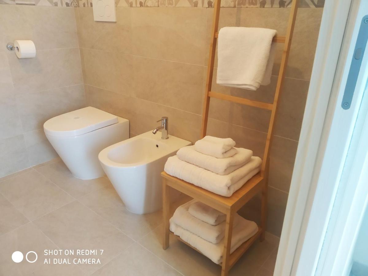 Aurisa Apartment Bari Luaran gambar