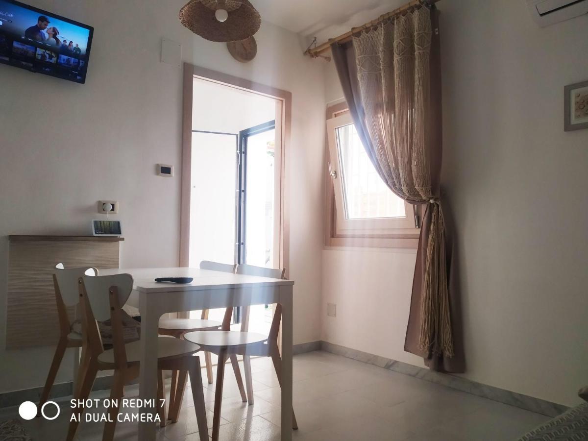 Aurisa Apartment Bari Luaran gambar